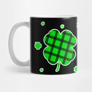 Clover leaves for a Festive Fan Mug